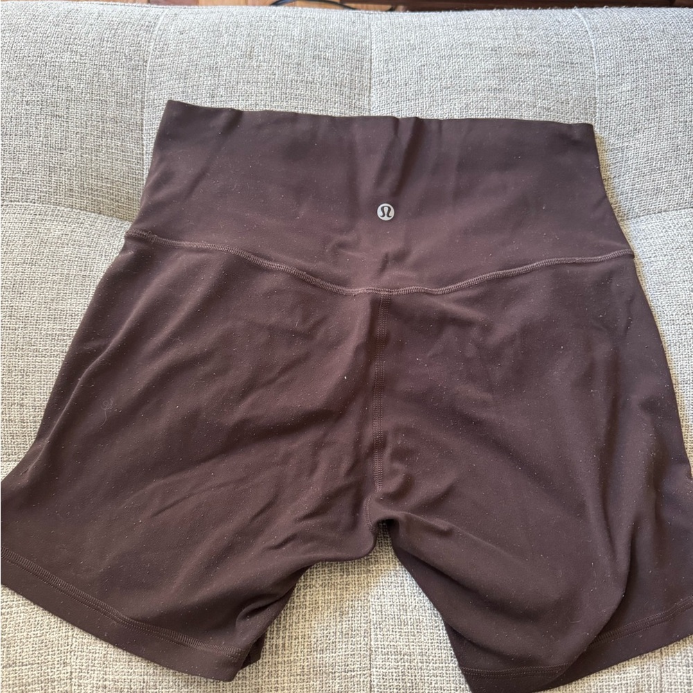 lululemon Align High Rise Shorts in Espresso - 6” inseam Size 8